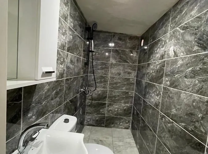 Setbasi Saray * Yildirim