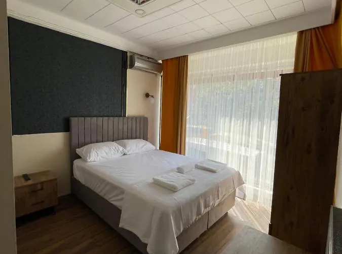 Setbasi Saray Yildirim